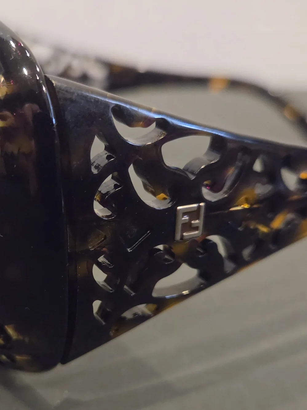 Fendi Oversized Tortoiseshell Sunglasses - Brown Gradient